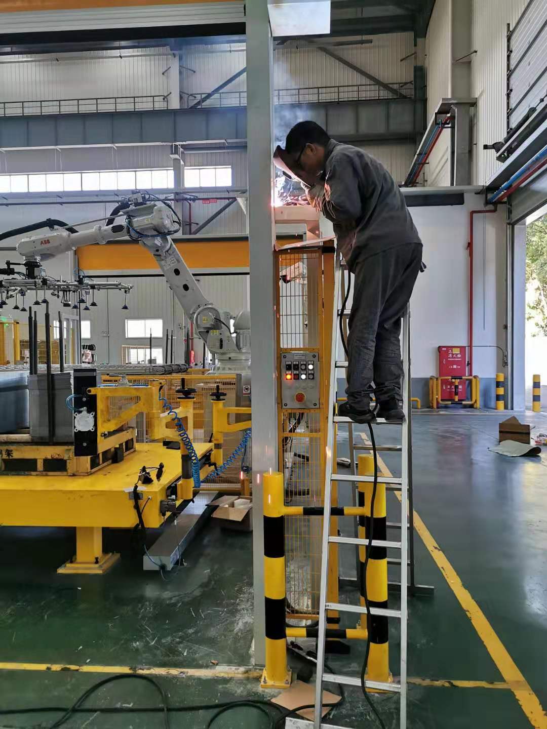 机器人防护门图片上海京鹏案例 机器人防护门图片上海京鹏案例