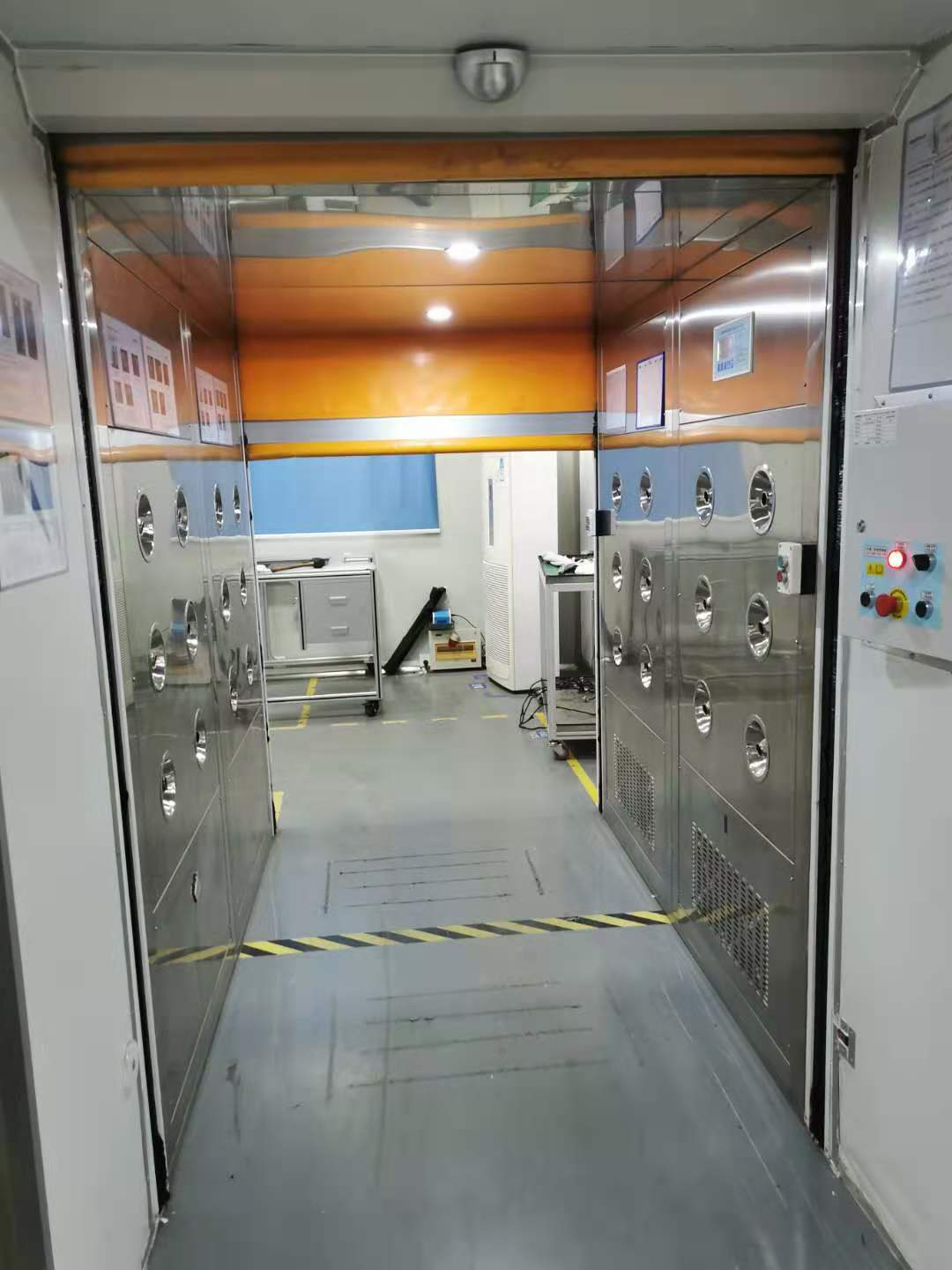 上海京鹏快速卷帘门图片案例 上海京鹏快速卷帘门图片案例